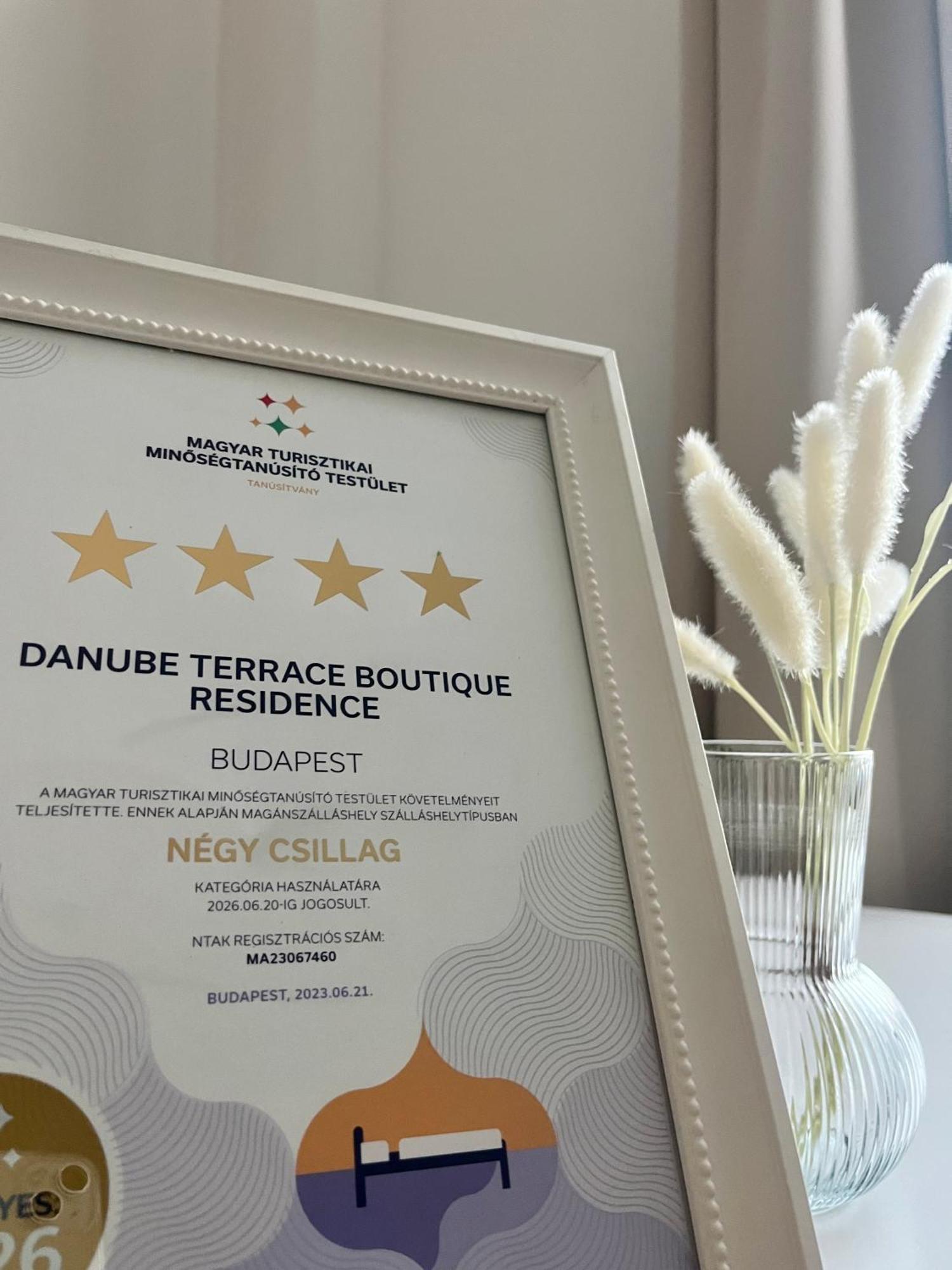 Danube Terrace Boutique Residence With Private Sauna Budapest Eksteriør billede